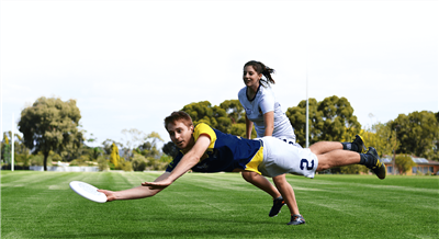 People playing Ultimate Frisbee 